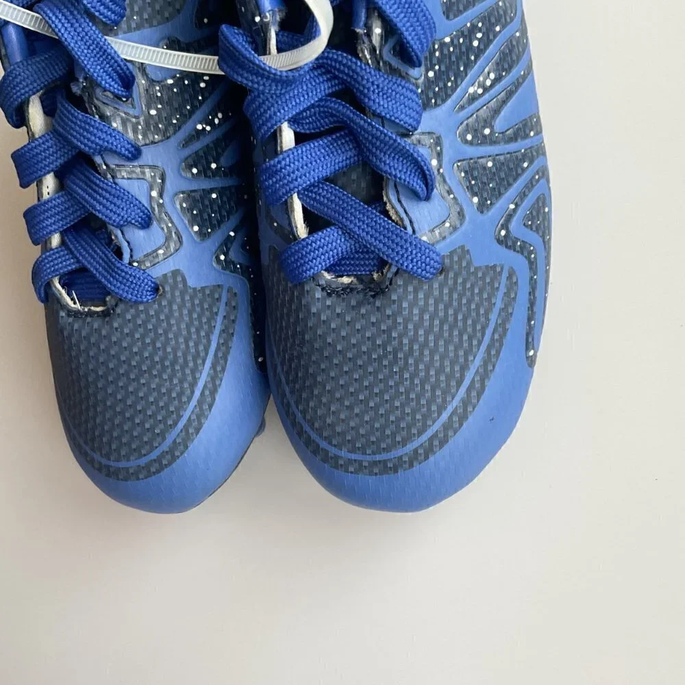 NEW SOCCER CLEATS FOOTBALL SHOES